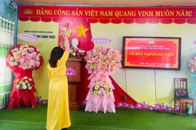 KẾT NẠP ĐẢNG VIÊN MỚI